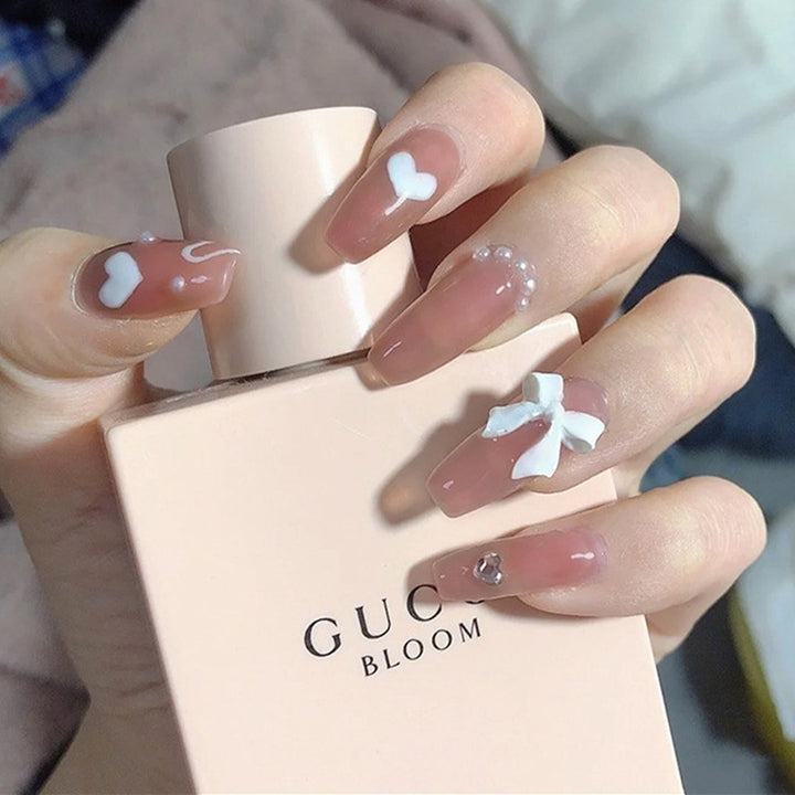 Elegant Artistic Press-On Nails Set