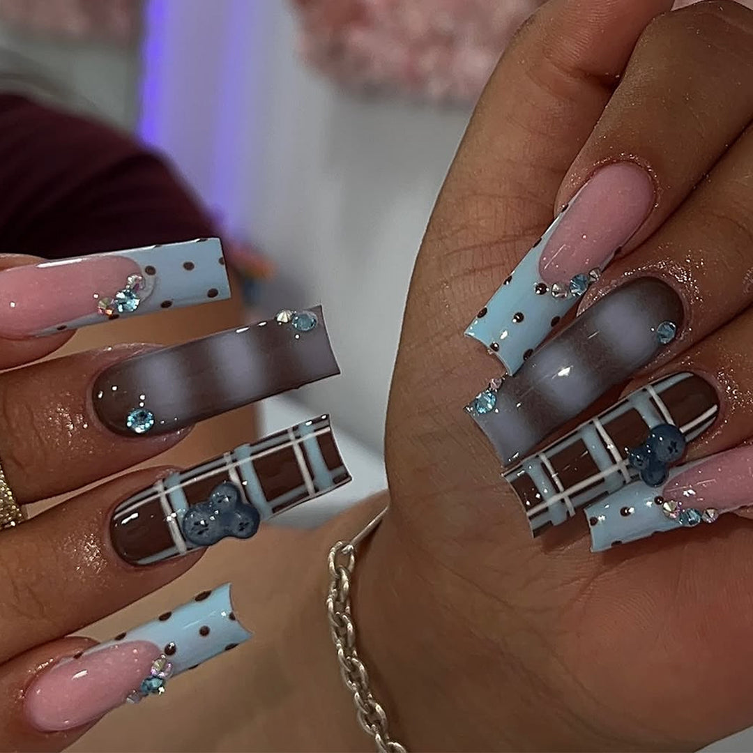 Artistic Press-On Nail Design Kit