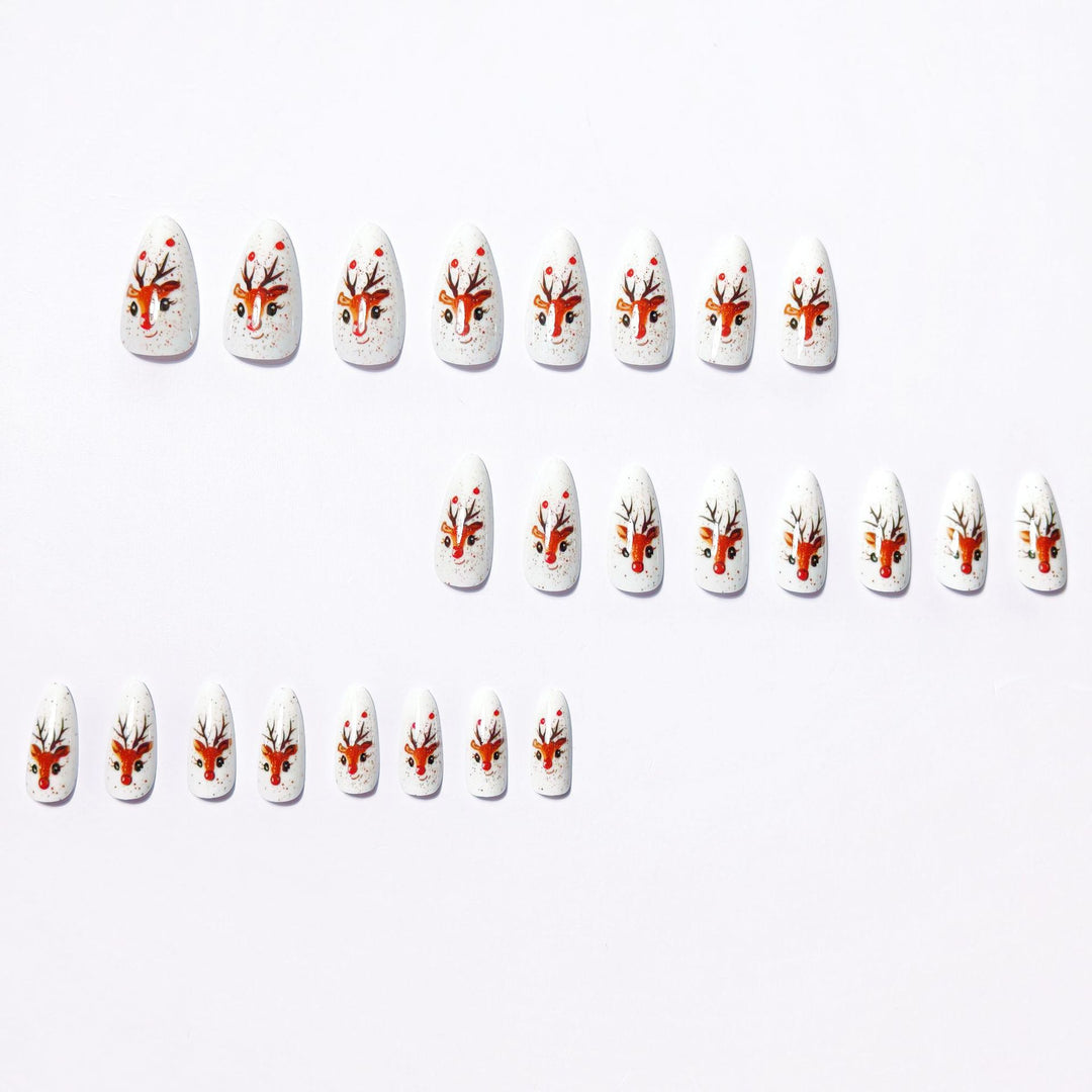 3D Reindeer-Themed Nail Art Kalsten