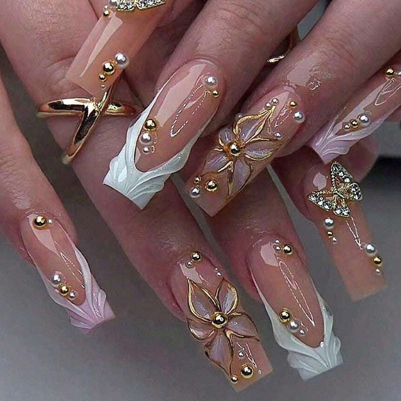 Artificial nail set with exquisite 3D embellishments Kalsten