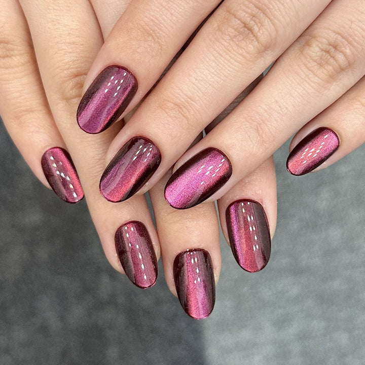 Glossy Press-On Nail Art Set