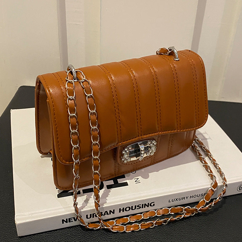 Elegant Quilted Chain Crossbody Bag