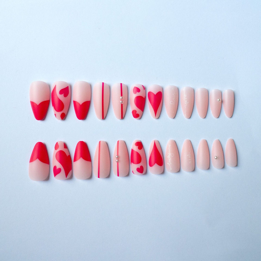 Artistic Heart Accent Nail Art Set