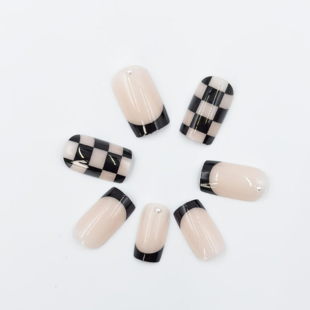 Trendy Checkerboard French Tip Nail Art Set