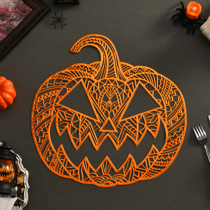 Filigree pumpkin table decorations made of heat-resistant plastic for Halloween table decor