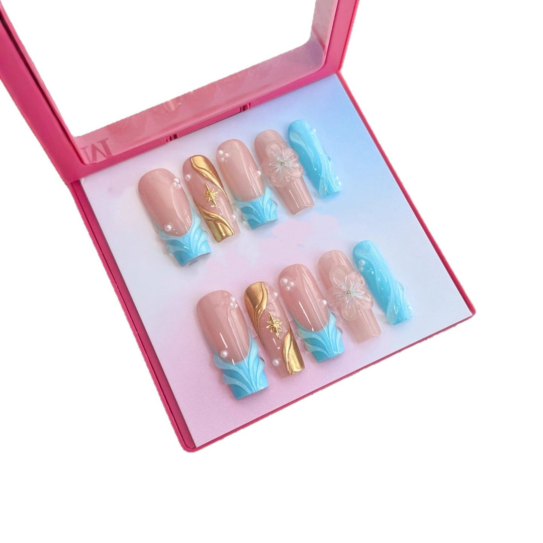 Artistic Press-On Nail Set with Floral and Gold Accents