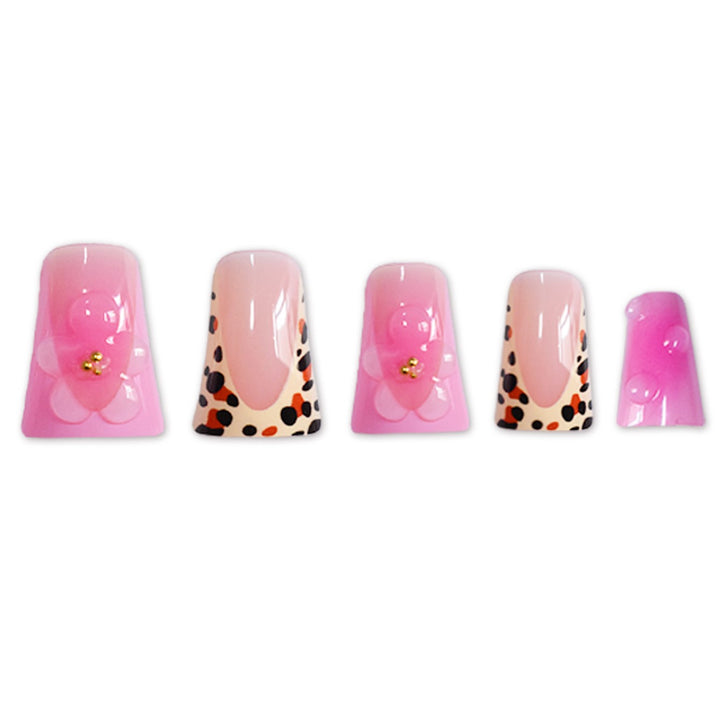 Artistic Nail Design Kalsten