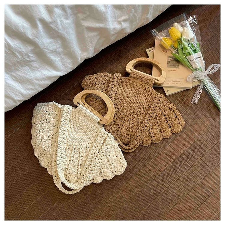 Handbag with Unique Wooden Handle Design Kalsten