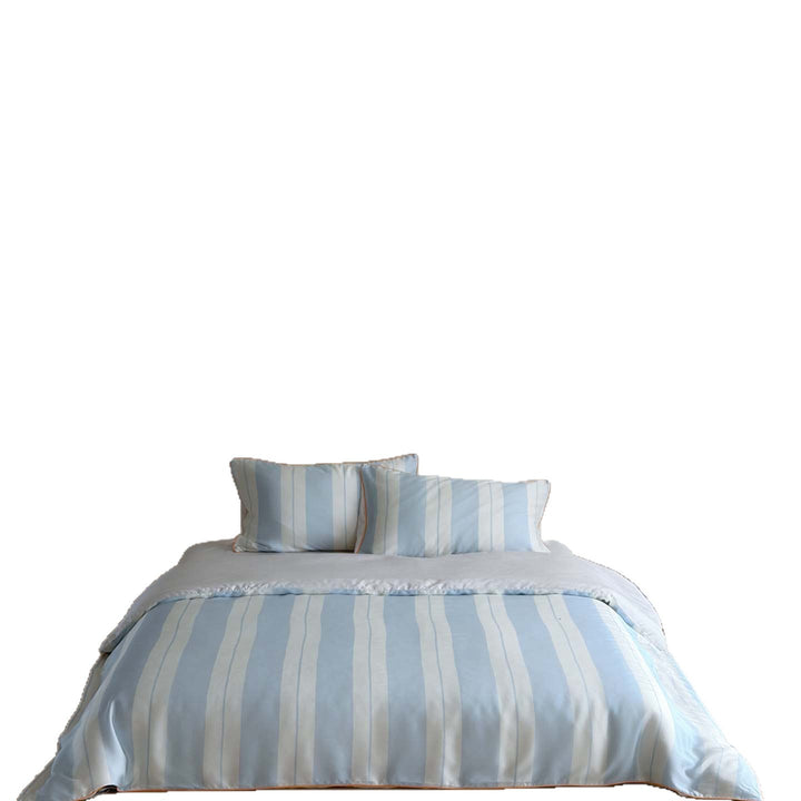 Luxurious cotton satin bedding set with fine striped pattern and piping