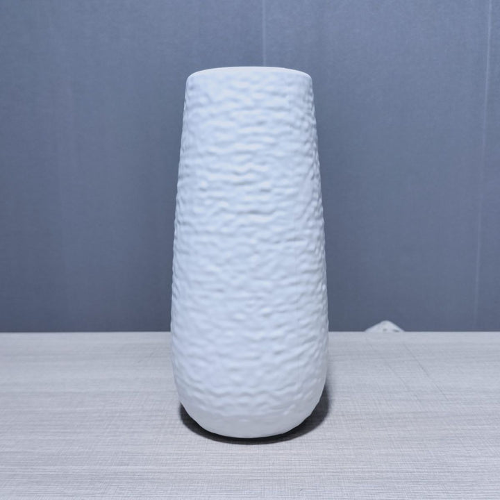 Textured Contemporary Ceramic Vase Kalsten