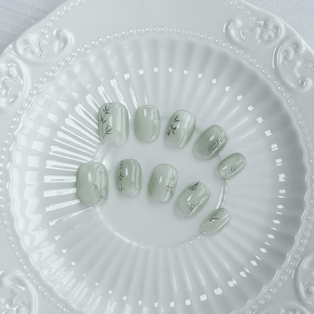 Botanical Press-On Nail Art Set