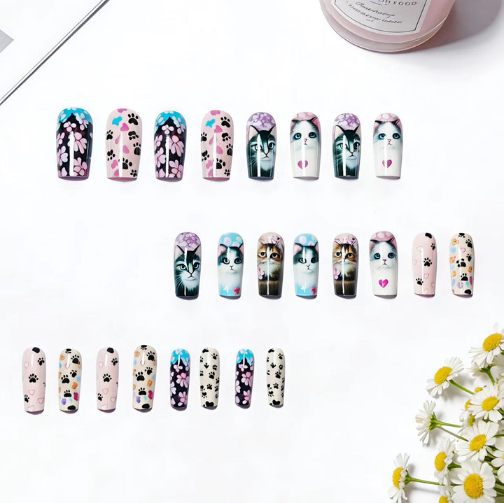 Artistic Cat-Themed Nail Art Kalsten