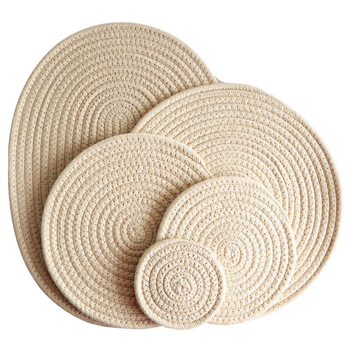 Ladies round placemats made of high-quality natural material Kalsten