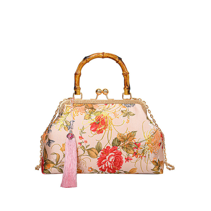Vintage-Inspired Floral Handbag