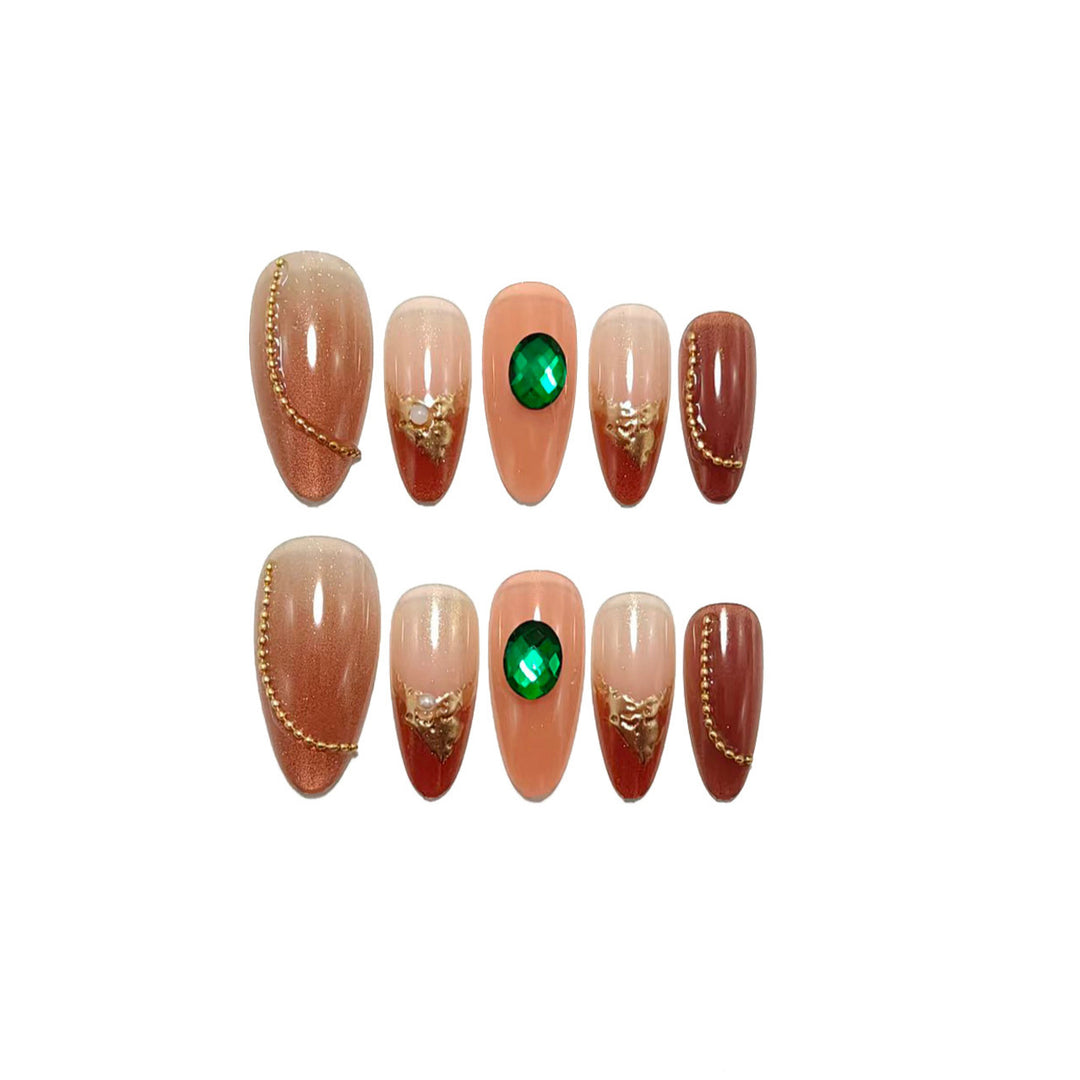 Glamorous artificial nails with sparkling accents Kalsten