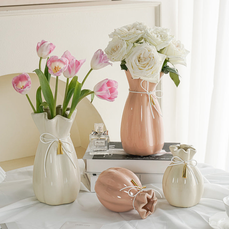 Artistic ceramic vase with decorative bow decoration Kalsten