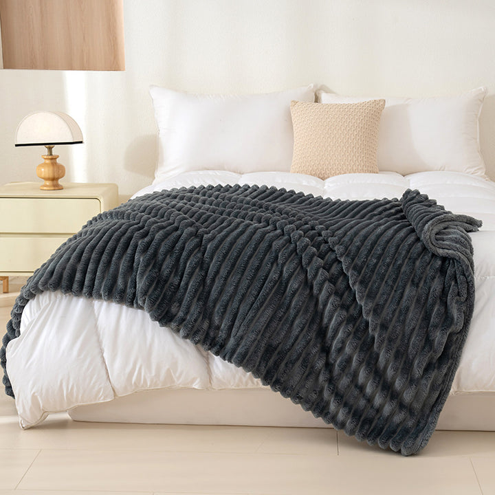 Textured Plush Throw Blanket Kalsten