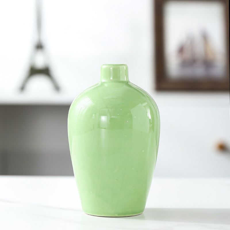 Elegant Ceramic Decorative Vase Kalsten