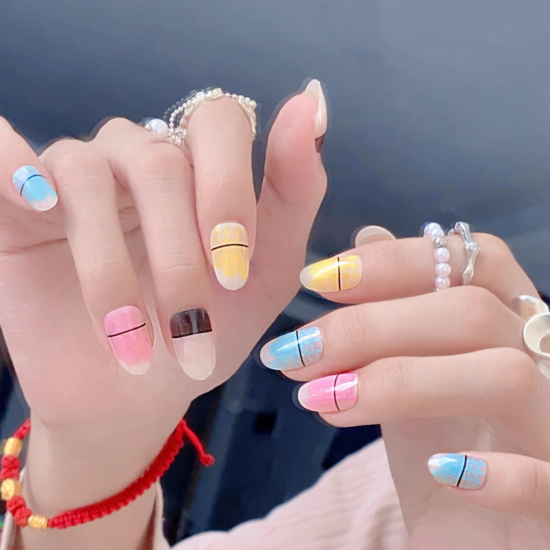 Creative Patterned Press-On Nail Set