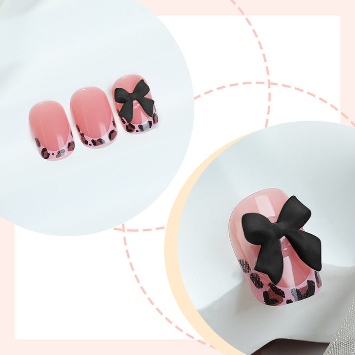 Artificial nail set with elegant leopard pattern and glamorous finish Kalsten