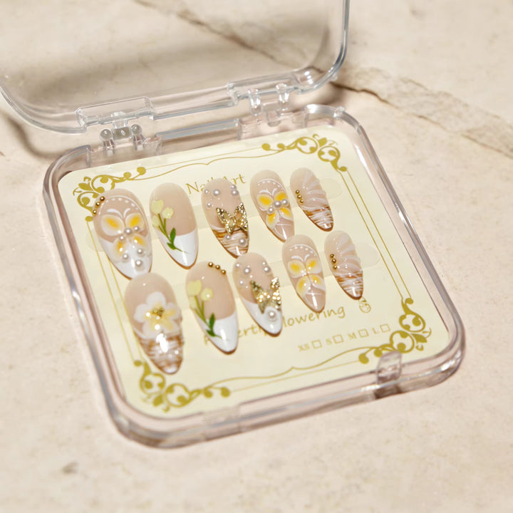 Floral Design Luxury Press-On Nails Kalsten