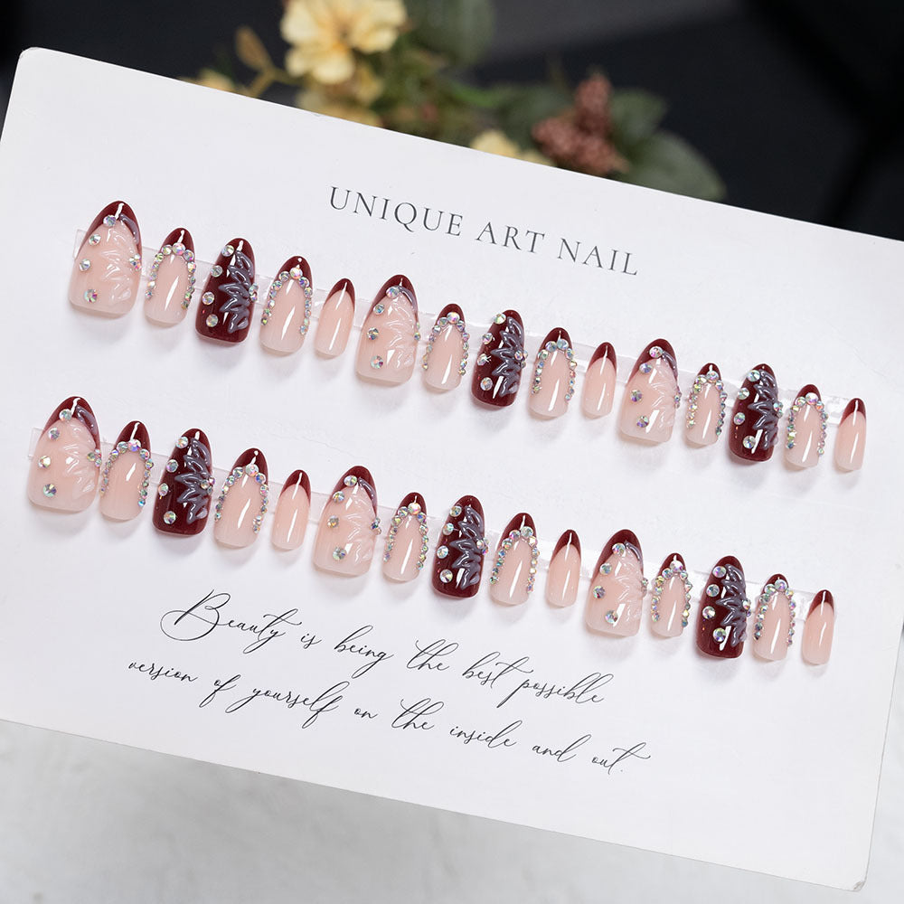 Artistic Floral-Embellished Press-On Nail Set