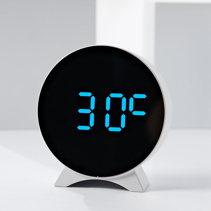 Digital alarm clock with large LED display and dual alarm function Kalsten