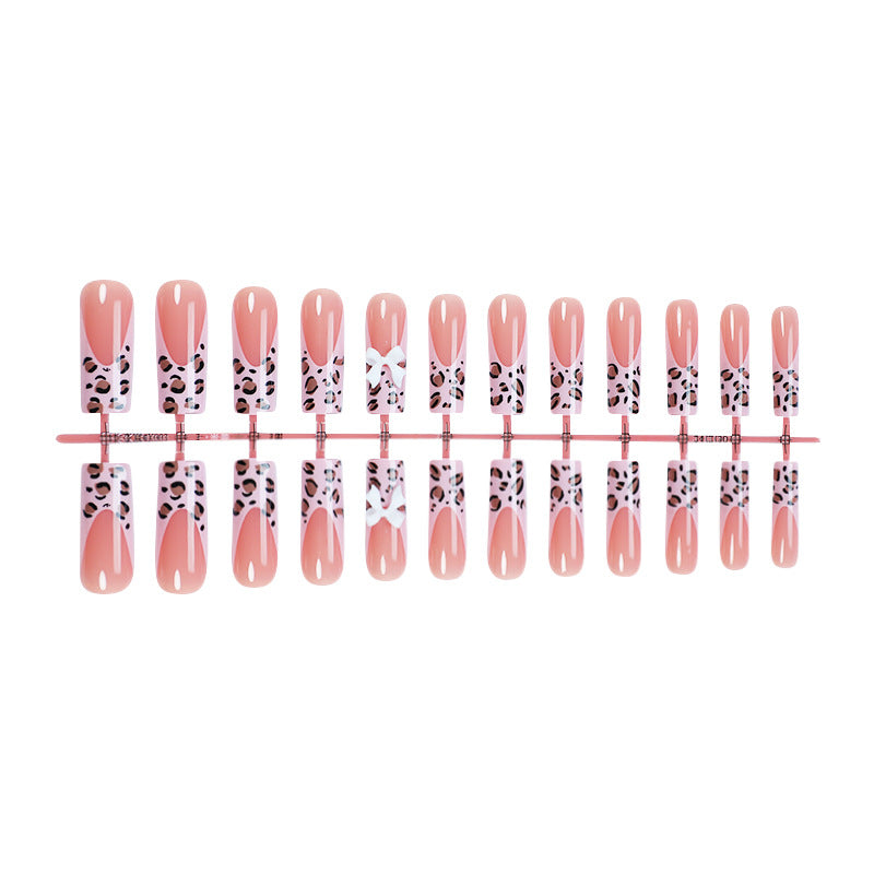 Artificial nail set with luxurious leopard patterns Kalsten