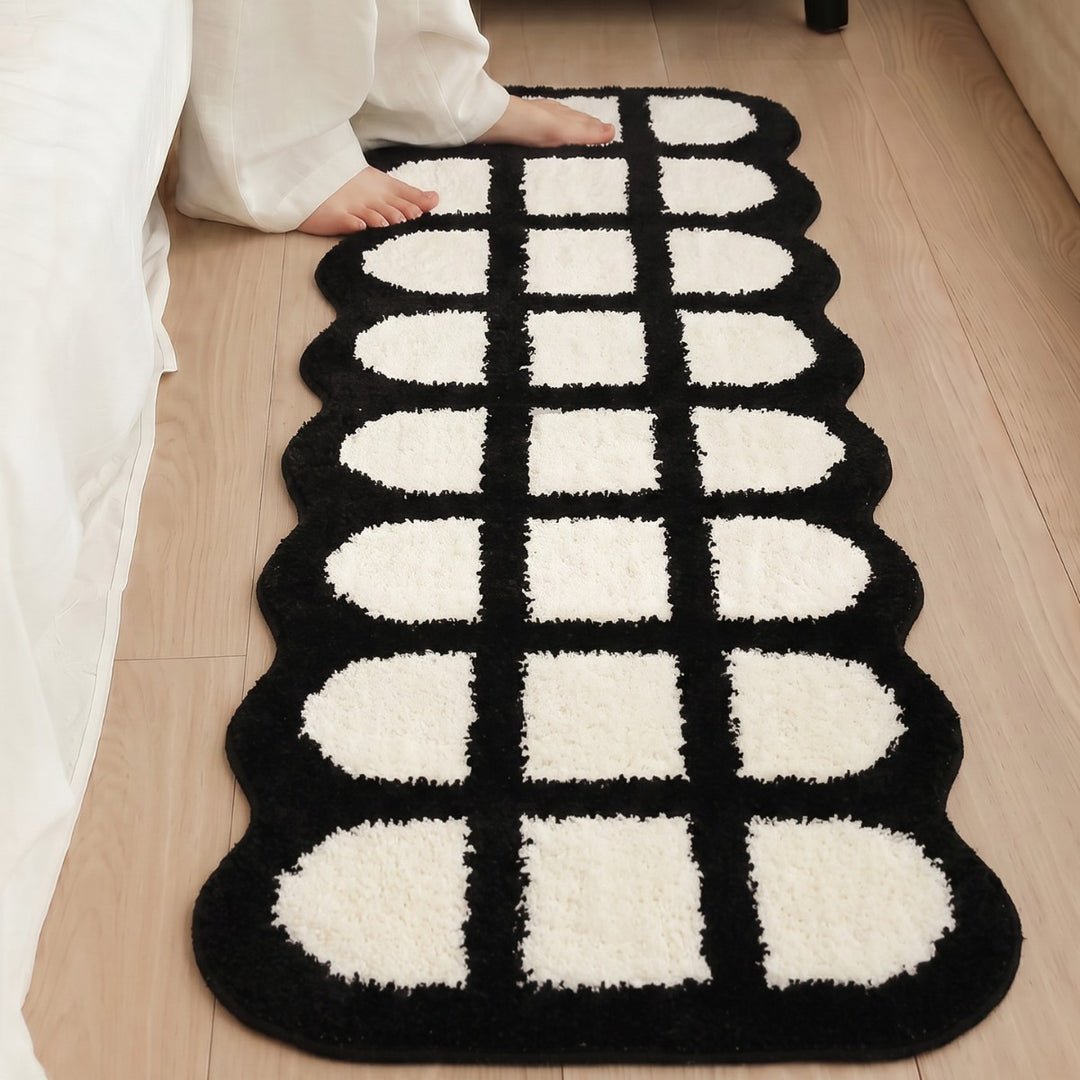 Plush Checkered Bath Runner