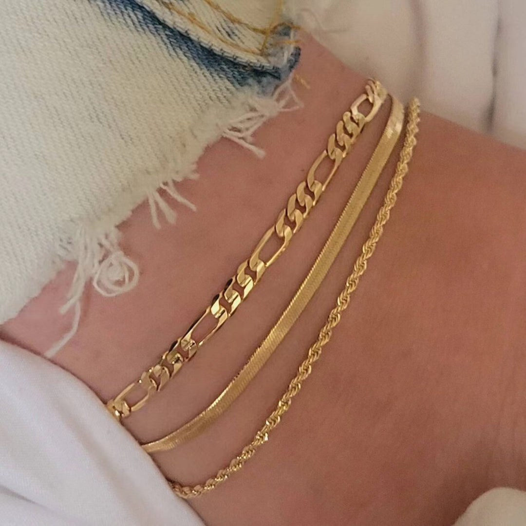 Elegant Three-Strand Link Bracelet Kalsten