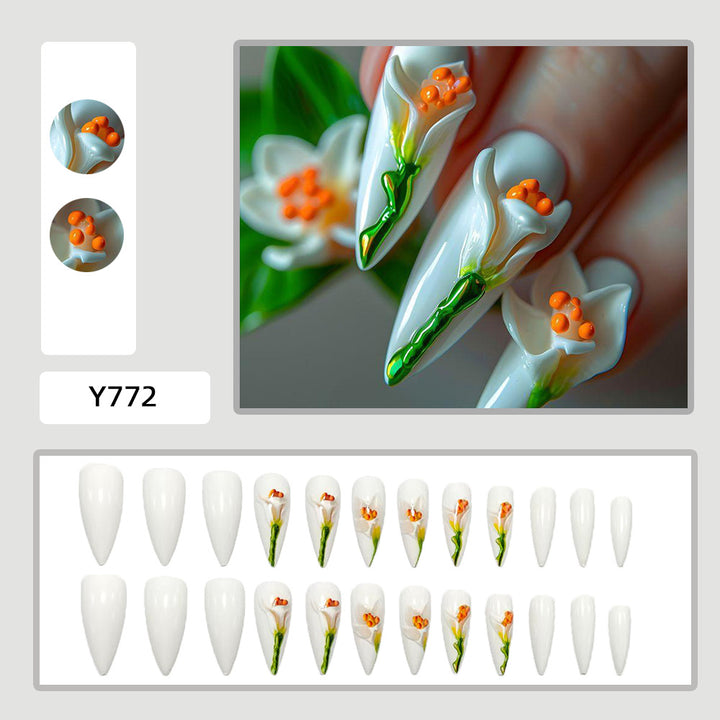 Artificial nails with elaborate floral design Kalsten