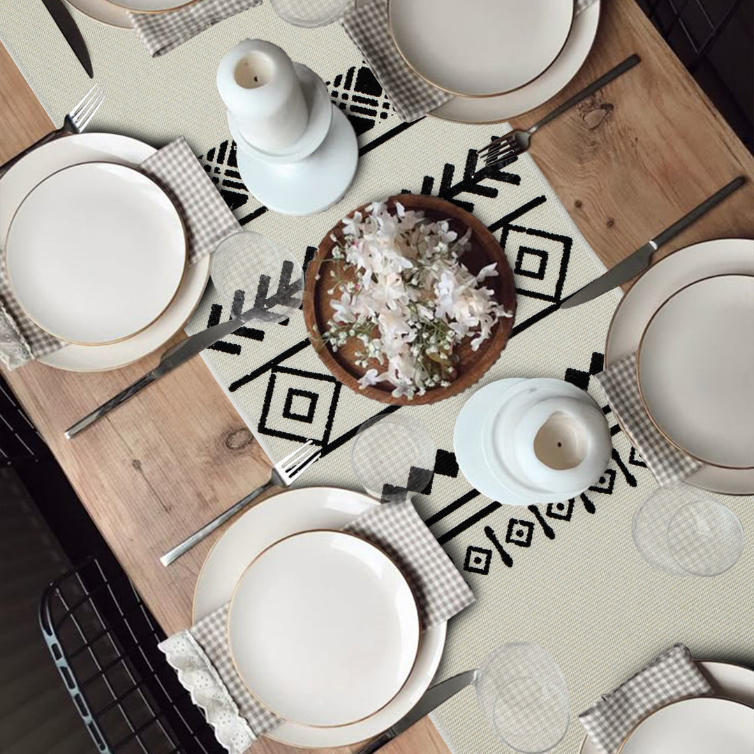 Boho table runner made of a cotton mix with embroidered ethnic motif and fringes