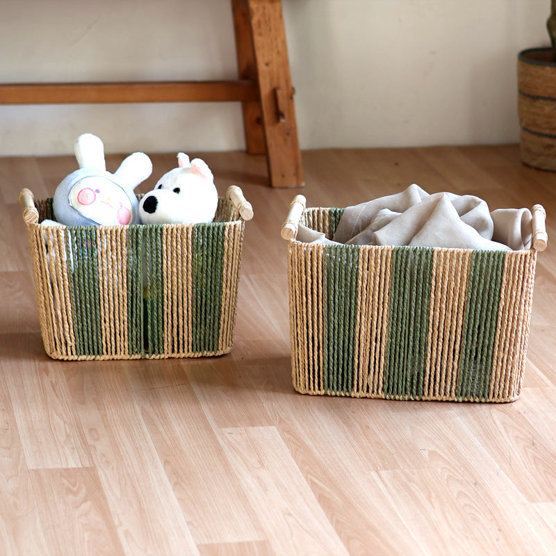 Handcrafted storage basket with natural fiber Kalsten