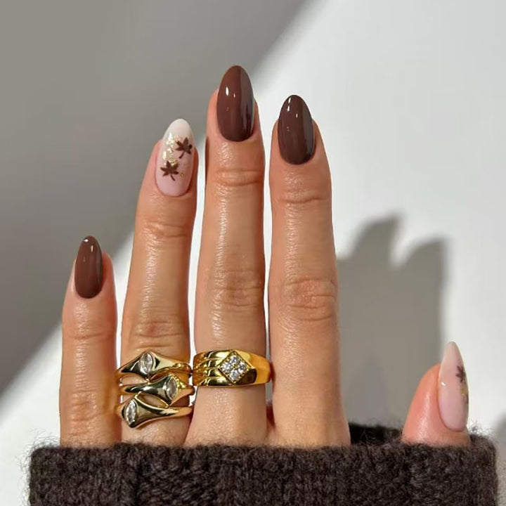 Elegant Nail Art Set with Floral Accents