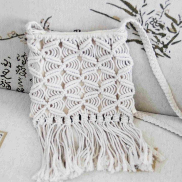 Hand-knotted macrame bag with fringes Kalsten