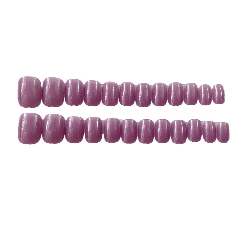 Glossy Press-On Nail Tips with Elegant Finish