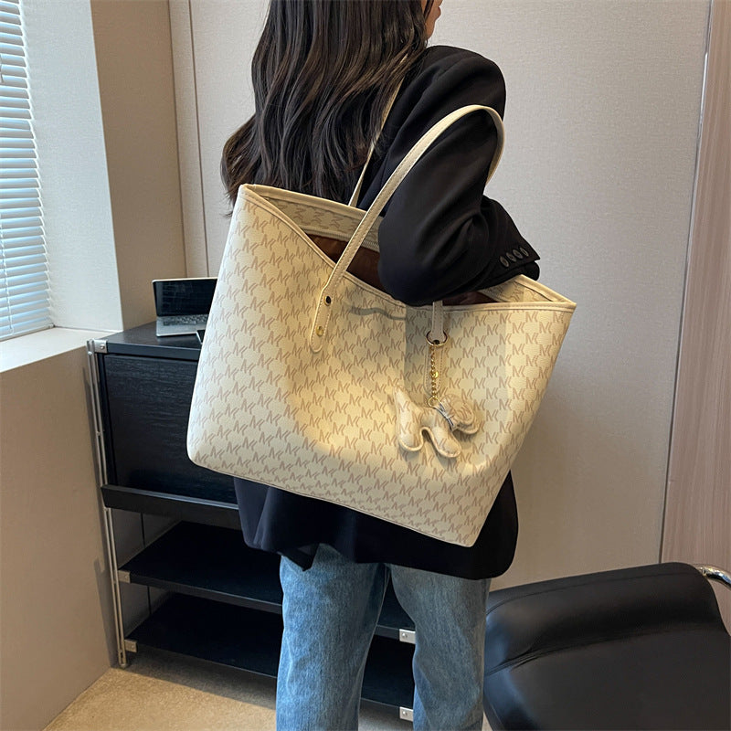 Elegant Patterned Tote Bag Kalsten