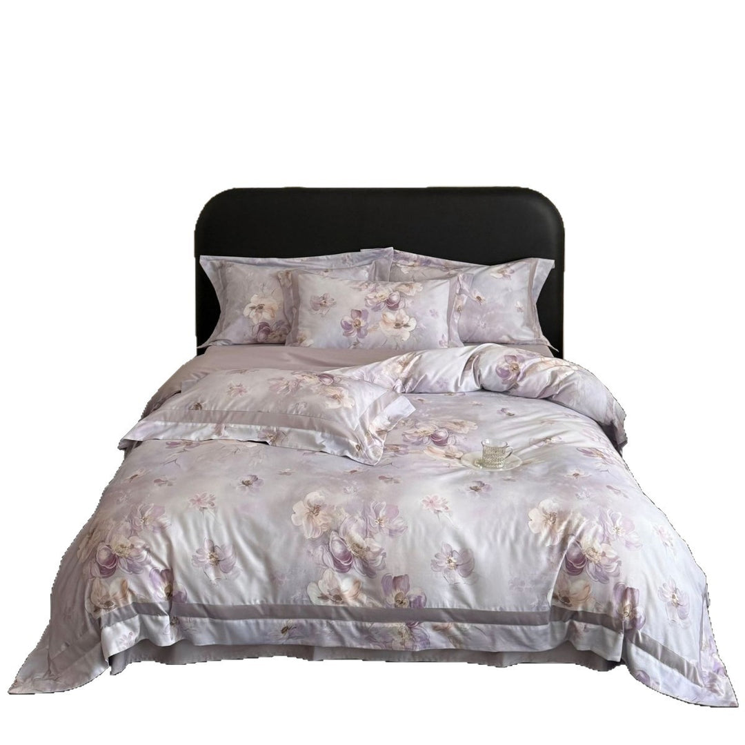 Luxurious satin bedding set with floral all-over pattern and satin border