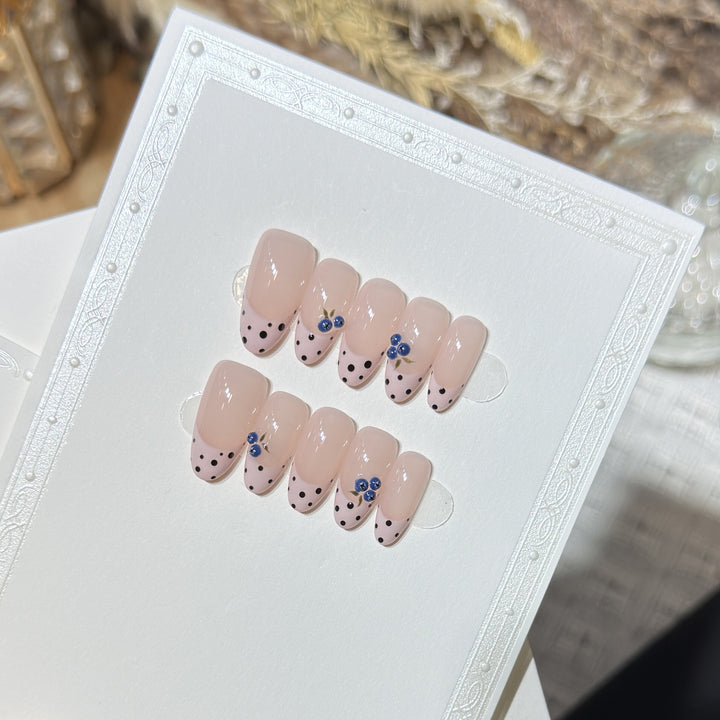 Press-On Nail Set Kalsten