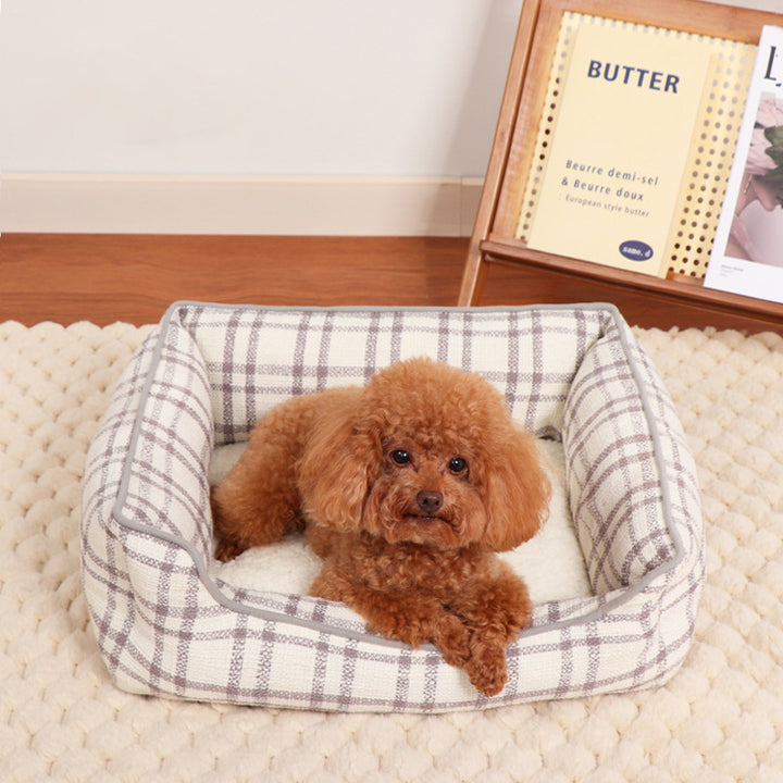 Cozy Plaid Dog Bed