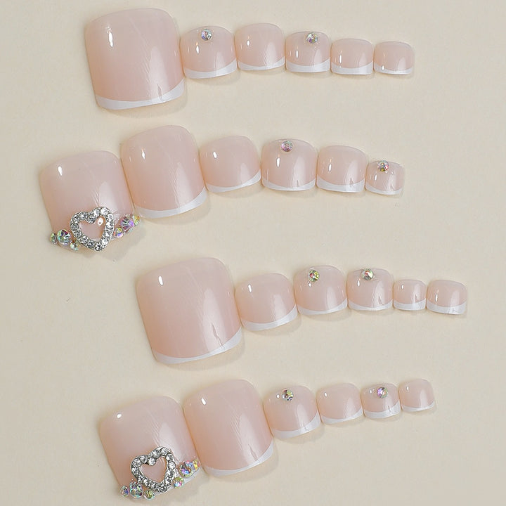 Acrylic nail set with glitter and jewel details Kalsten