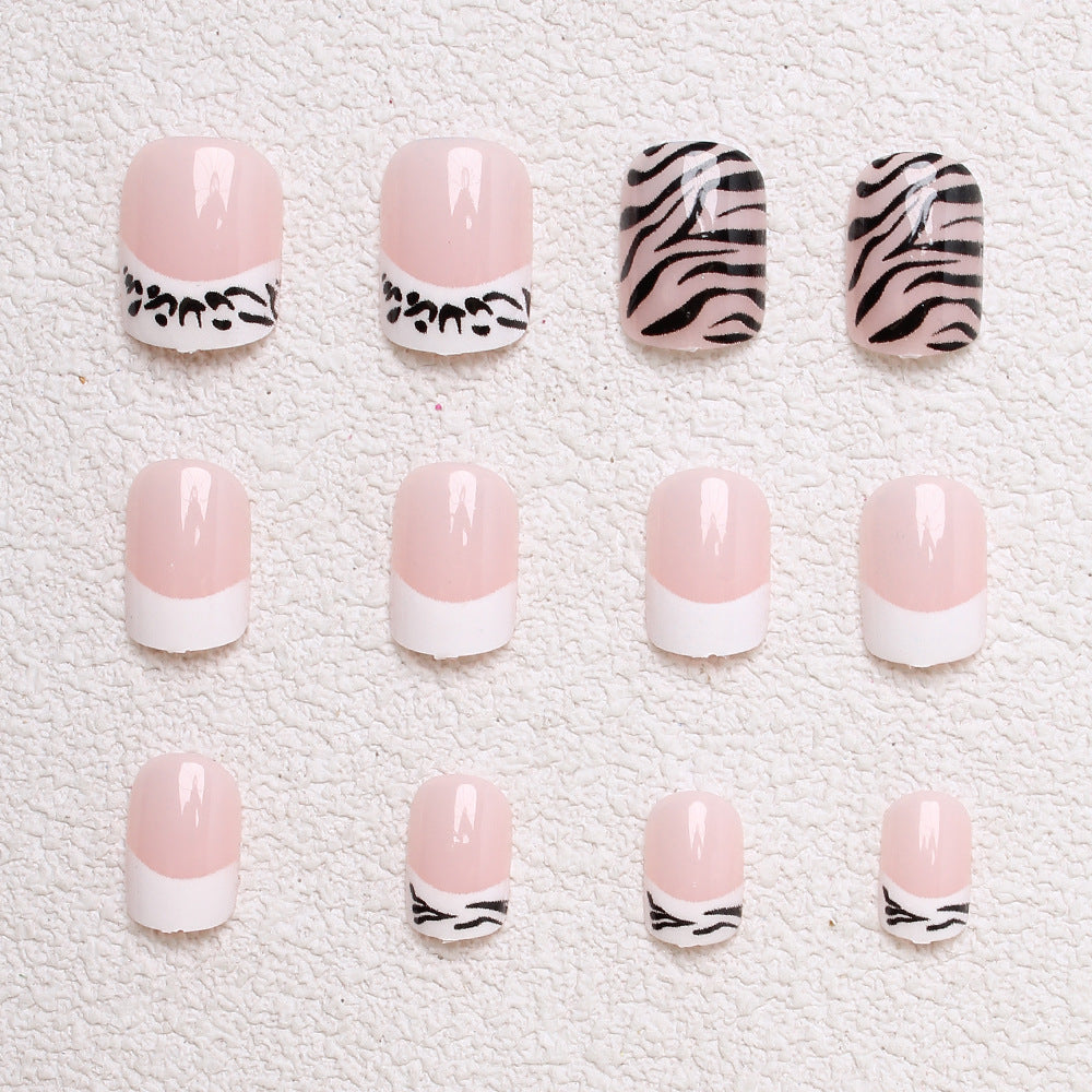 Stylish Animal Print Press-On Nails Kalsten