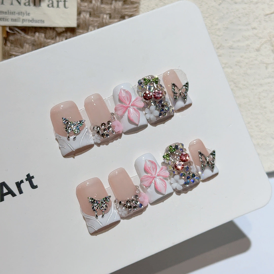Artistic Glamour Nail Tips
