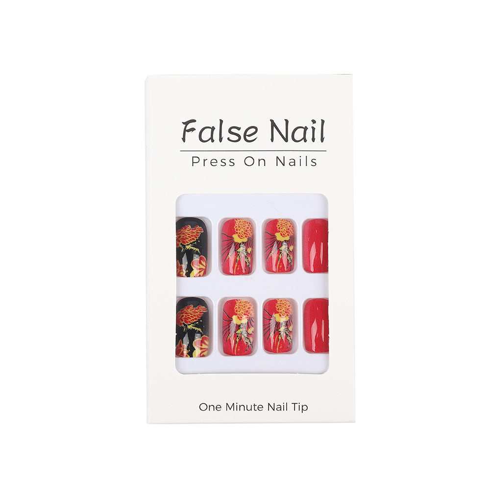 Artistic Nail Tips in Floral Design Kalsten
