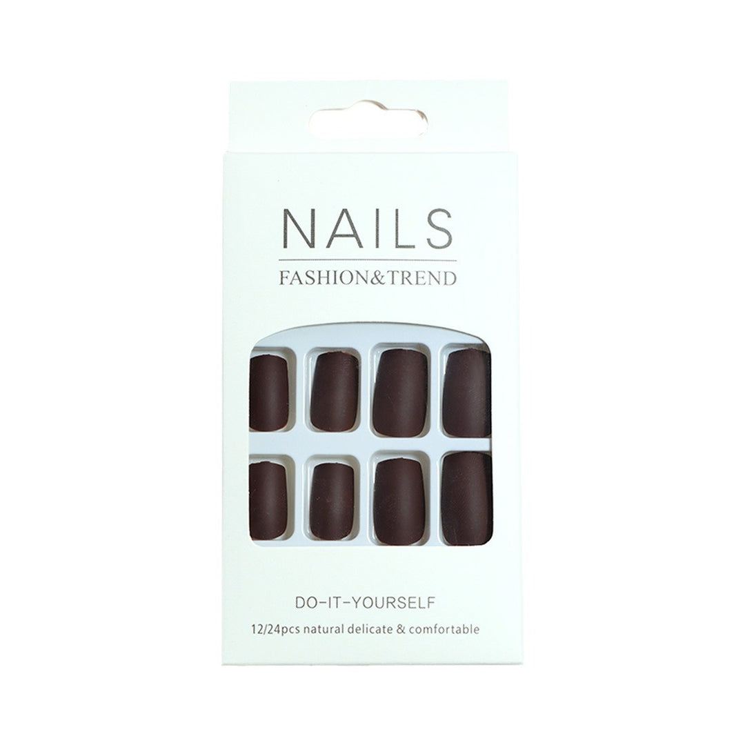 Press-On Nail Kit with Elegant DIY Design Kalsten