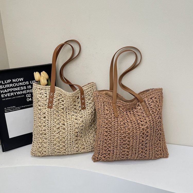 Spacious straw shopping bag with leather handles Kalsten