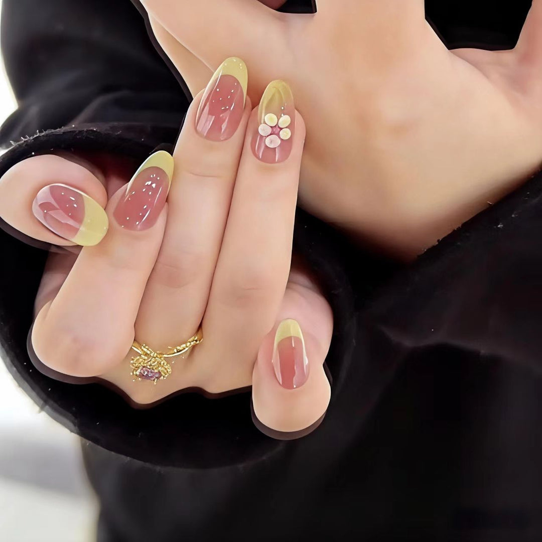 Decorative Floral Nail Art Extensions