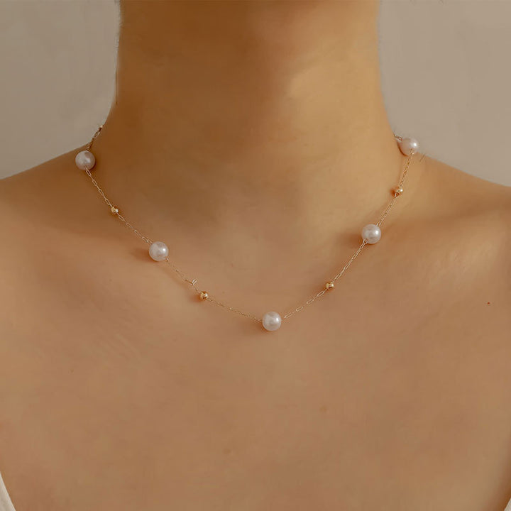 Elegant Pearl and Gold Chain Necklace Kalsten