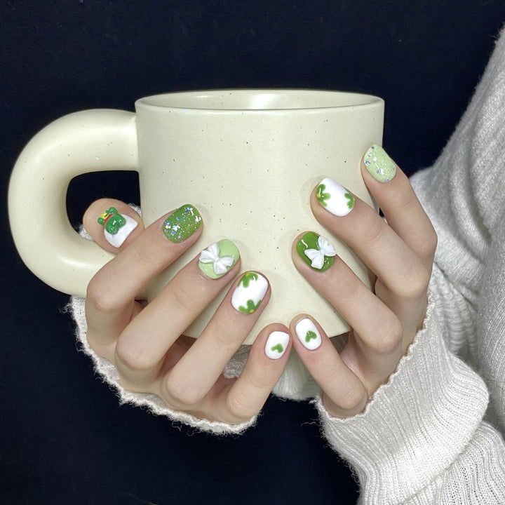 Creative Themed Press-On Nail Set