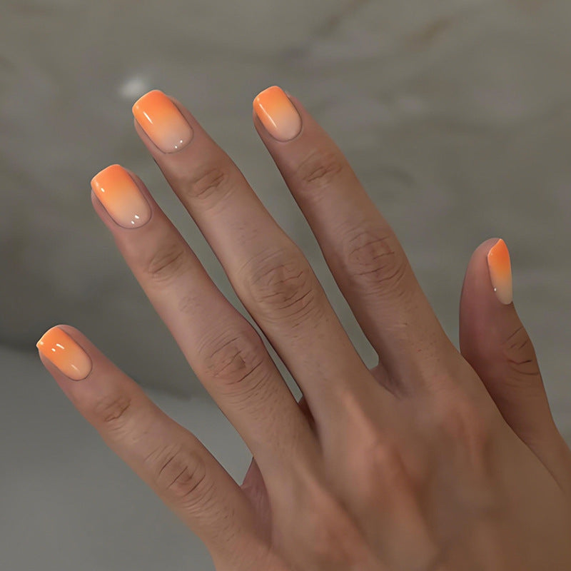Acrylic nail set with elegant ombré design Kalsten